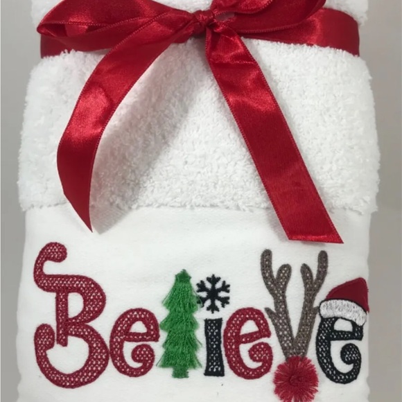 Balsam & Fir Set of 2 Embroidered & Jeweled Christmas Believe Hand Towels White - Picture 2 of 4
